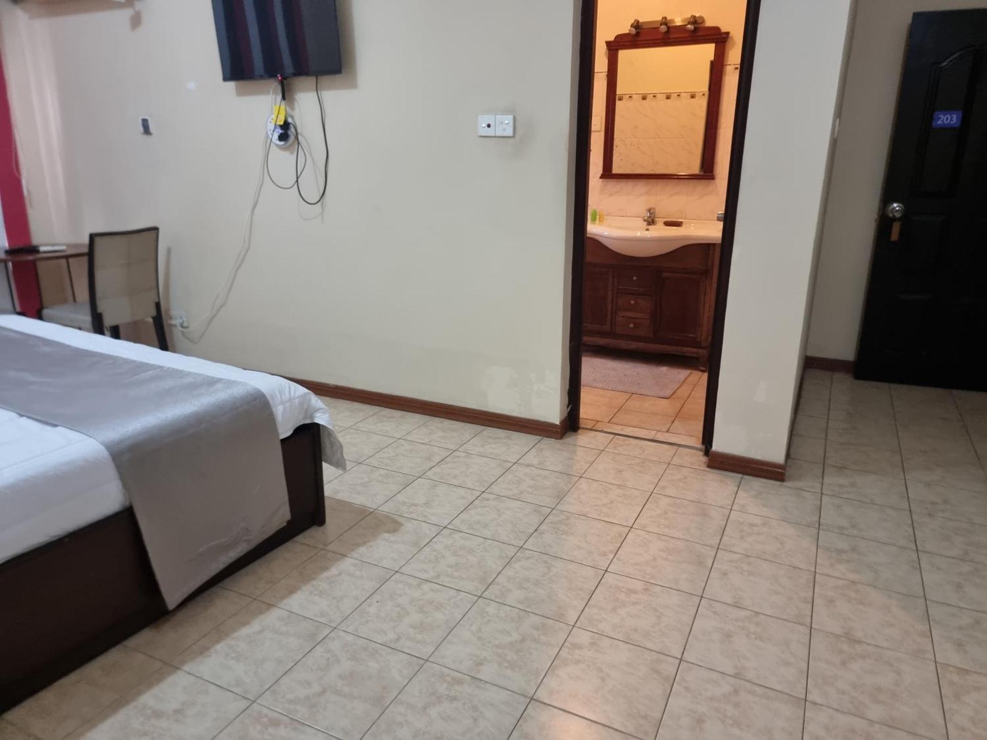 Hotel Victory *