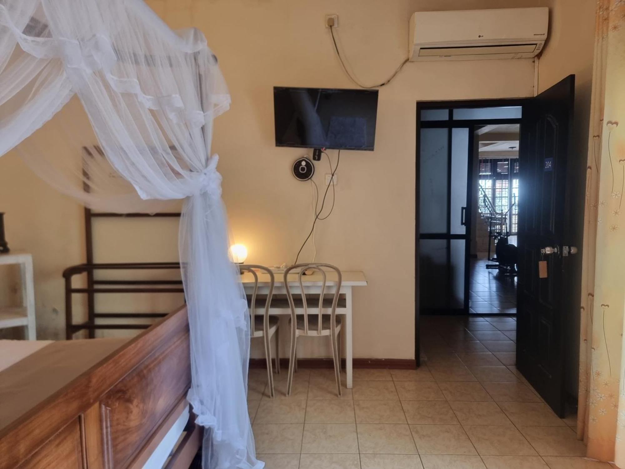 Victory Hotel